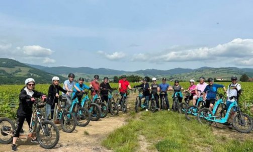 Balade sur les hauteurs du Beaujolais -  Loisirs Motorsports à Anse