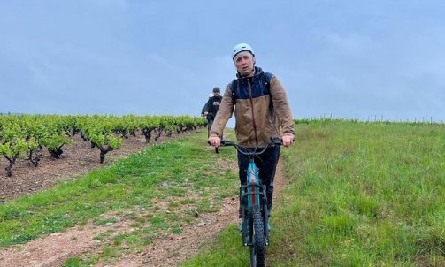 Balade sur les hauteurs du Beaujolais -  Loisirs Motorsports à Anse